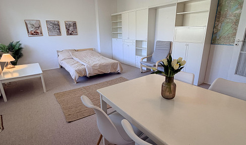 Voll möblierte 1-Zimmer-Wohnung mit Balkon und Aufzug in Berlin-Steglitz – sofort bezugsfertig