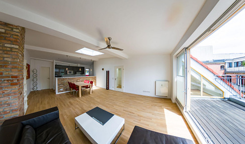 Elegant, high-quality apartment near Kollwitzplatz.