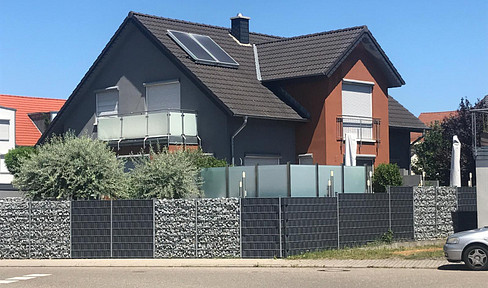 Helle 3,5 Zimmer Wohnung