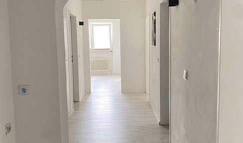 Helle renovierte 3-Zimmer Eigentumswohnung