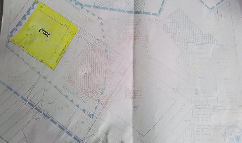 Baugrundstück mit Baufenster 700m2