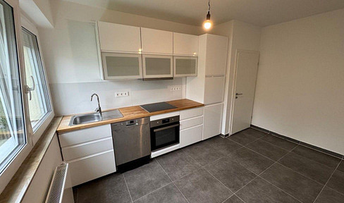 Martinsviertel: Gemütliche 2-Zimmer-Wohnung + 10,5 m² Mansardenzimmer im DG
