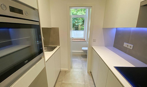 Moderne 2-Zimmer-Wohnung mit hochwertiger Einbauküche in Offenbach