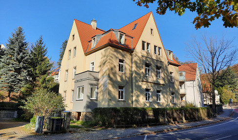 Wohnen mit Charme in attraktiver Lage: DD-Bühlau, Grundstraße 165