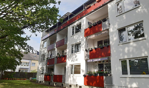 Frisch renovierte Drei-Zimmer Wohnung in Moers-Repelen, 2. OG
