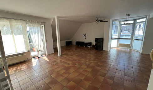 Maisonette-Wohnung mit Klimaanlage in Spich