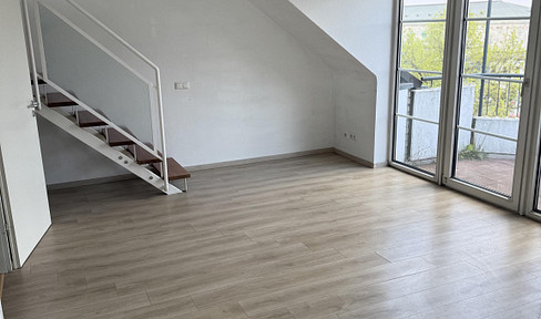 Stylish maisonette apartment with character – located right next to Broich Castle.