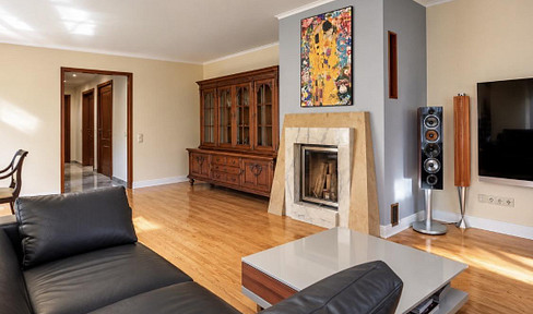 Exklusive möblierte Maisonette in Ahrensburg bei Hamburg – ca. 120 m² mit Dachterrasse