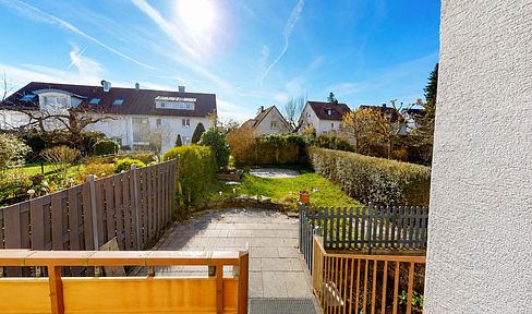 Provisionsfreie Doppelhaushälfte mit Südgarten in begehrter Lage von Stuttgart-Weilimdorf