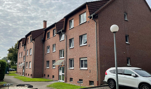 Bright 3.5-room apartment with a new bathroom and a sunny southwest-facing balcony.