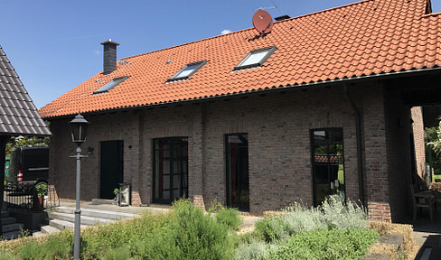Außergewöhnliche Hofanlage mit drei Wohngebäuden