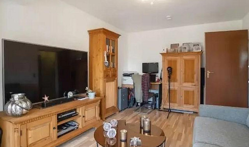 2.5-room maisonette apartment, no real estate agent fees.