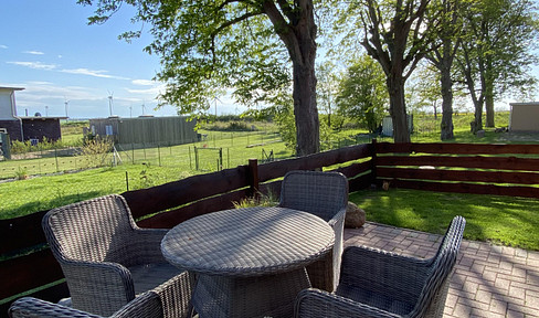 Vacation rental with a garden on the island of Fehmarn – 300 meters from the Baltic Sea, annual turnover of €25,000.