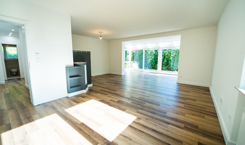 Wohnen mit Wohlfühlfaktor: 136 m², eigener Garten, Garage, Wintergarten & Kachelofen