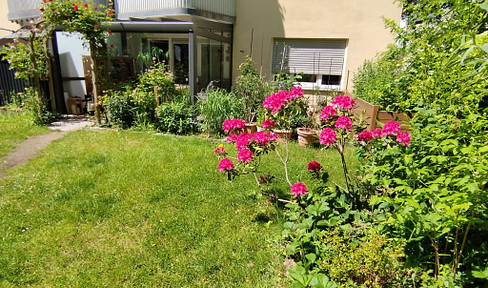 Schöne 3,5-Zimmer Wohnung mit Blick ins Grüne in Langwasser