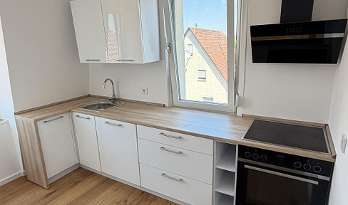 Completely renovated 2- and 3-room apartments with fitted kitchens – ideal for shared living, couples, and families.