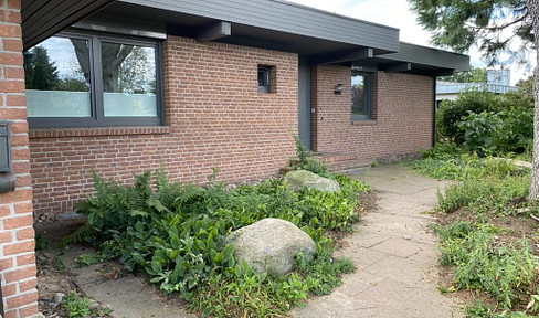 Bungalow in a quiet residential area.