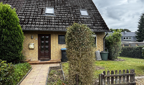 Terraced house for rent.
