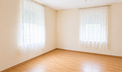 Schöne 3-Zimmer Wohnung in Kneiting
