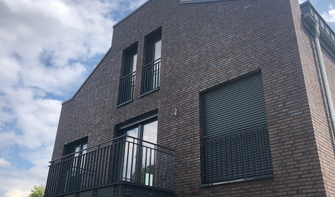 Exklusive 3-Raum-Neubau-Maisonette Wohnung in geh. Ausstattung mit EBK, Balkon und Waldblick