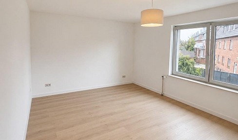 Renovated 2-room apartment for rent in a quiet location in Osnabrück-Eversburg.