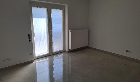 Helle 3 Zimmer Wohnung im 1.OG in Albershausen  **ohne Makler**
