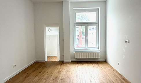 First occupancy after complete renovation - Perfect for a two-person shared apartment or couples.