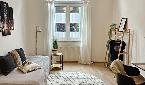 The charm of a traditional building meets modern living comfort – an exclusive apartment in a prime location in Neu-Isenburg.