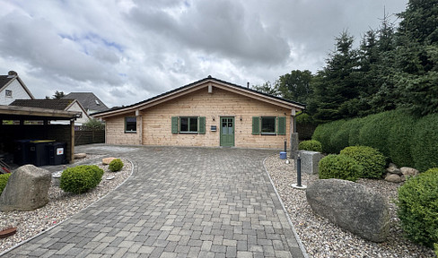 Holzhaus zwischen Nord- und Ostsee