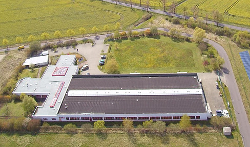 Commission-free: Excellent warehouse and production hall with office building - located near Ludwigsfelde.