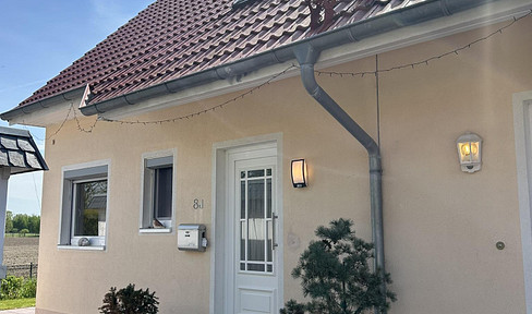 Charmante Doppelhaushälfte mit Garten, Sauna & Blick ins Grüne in begehrter Lage von Oststeinbek