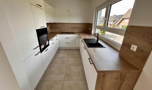 Luxury maisonette apartment with private entrance | Brand new construction | Air conditioning | Charging station for electric vehicles | Fitted kitchen | 2 bathrooms.