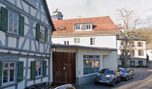 Wohnen mit direktem Blick auf das Hundertwasserhaus – Historisches Flair in Bad Soden am Taunus