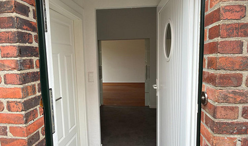 Semi-detached house with panoramic views, for sale directly from the owner, no agency fees.