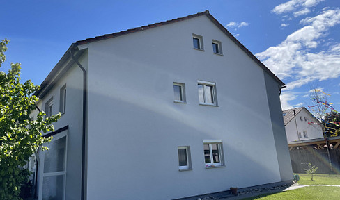 3-room ground floor apartment with terrace and garden.