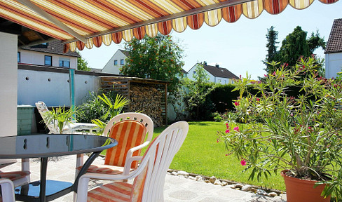 Lichtdurchflutetes Haus mit modernisiertem Bad und schönem Garten