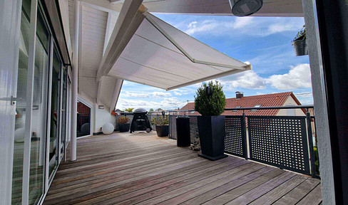 Private - 3.5-room attic apartment with a 21 m² south-facing/west-facing rooftop terrace in Rutesheim.