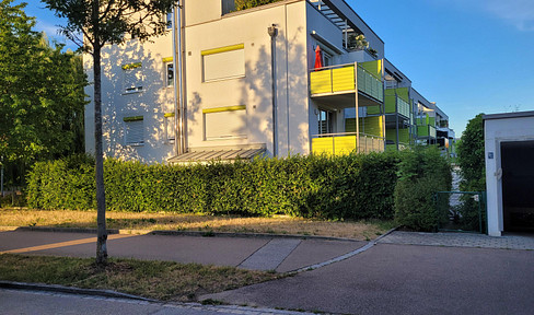 Sehr helle, moderne 3-Zimmer-Erdgeschosswohnung in Dachau (Ortsrandlage)