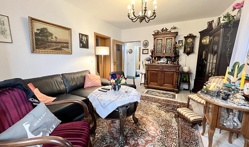 Arrive and feel at home – Charming 4-room apartment on the ground floor with a parking space.
