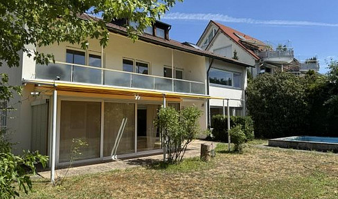Architektenhaus auf der Halbhöhe