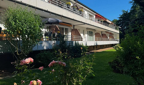 For sale by owner! - Beautiful 2.5-room apartment with balcony, cellar, and parking space.