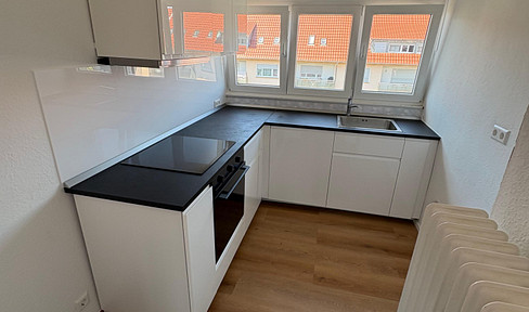 HELLE 3 Zimmer Wohnung - Erstbezug nach Renovierung
