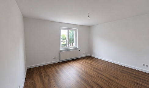 Brand new apartment after renovation – bright 3-room apartment with balcony in the center of Singen.
