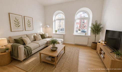 First occupancy: Modernized, bright, and centrally located apartment in a historic building (2 rooms, upper floor).