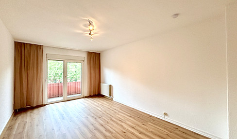 Modernisierte 2-ZKB mit Einzelgarage & Balkon nahe KIT – Karlsruhe-Innenstadt-Ost - ab sofort