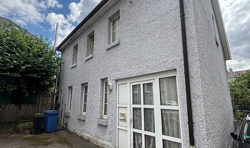 Detached property at the rear, with significant potential for appreciation.