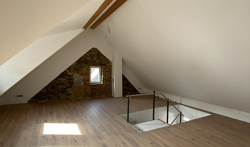 Saniertes Haus im Herzen von Stromberg