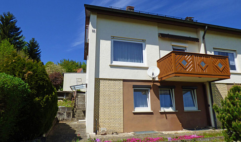 Doppelhaushälfte in stadtnaher Panoramalage von Schwäbisch Gmünd