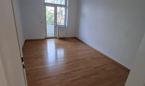 Charming 2-room apartment in a historic building with a balcony overlooking the courtyard. Available immediately. For sale by owner.
