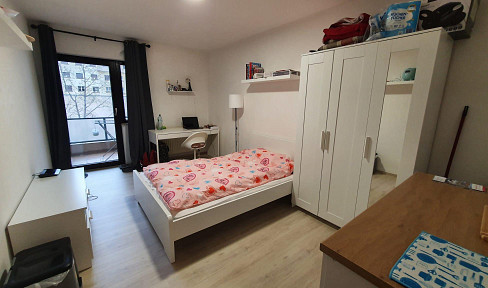 Gepflegte 1 Raum-Wohnung möbiliert direkt an der Uni Mannheim mit Balkon